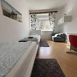 Hostel Udolni - Cerveny Kostel *