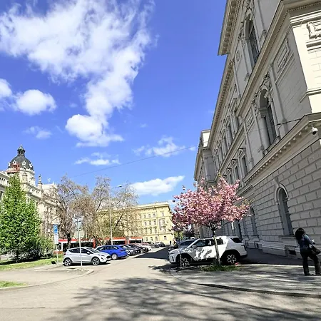Ostello Udolni - Cerveny Kostel Brno