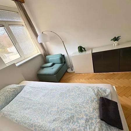 Udolni - Cerveny Kostel * Brno